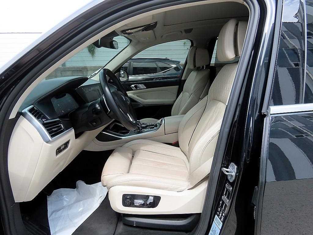 BMW X7 - Vista 5