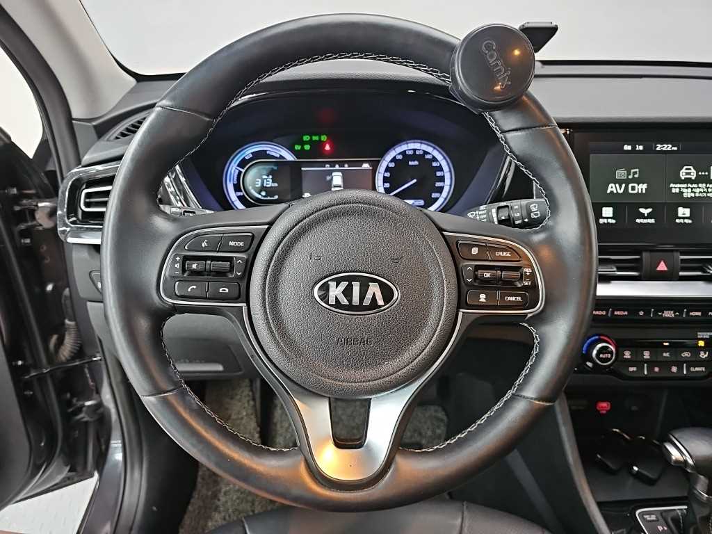 KIA Niro - Vista 9