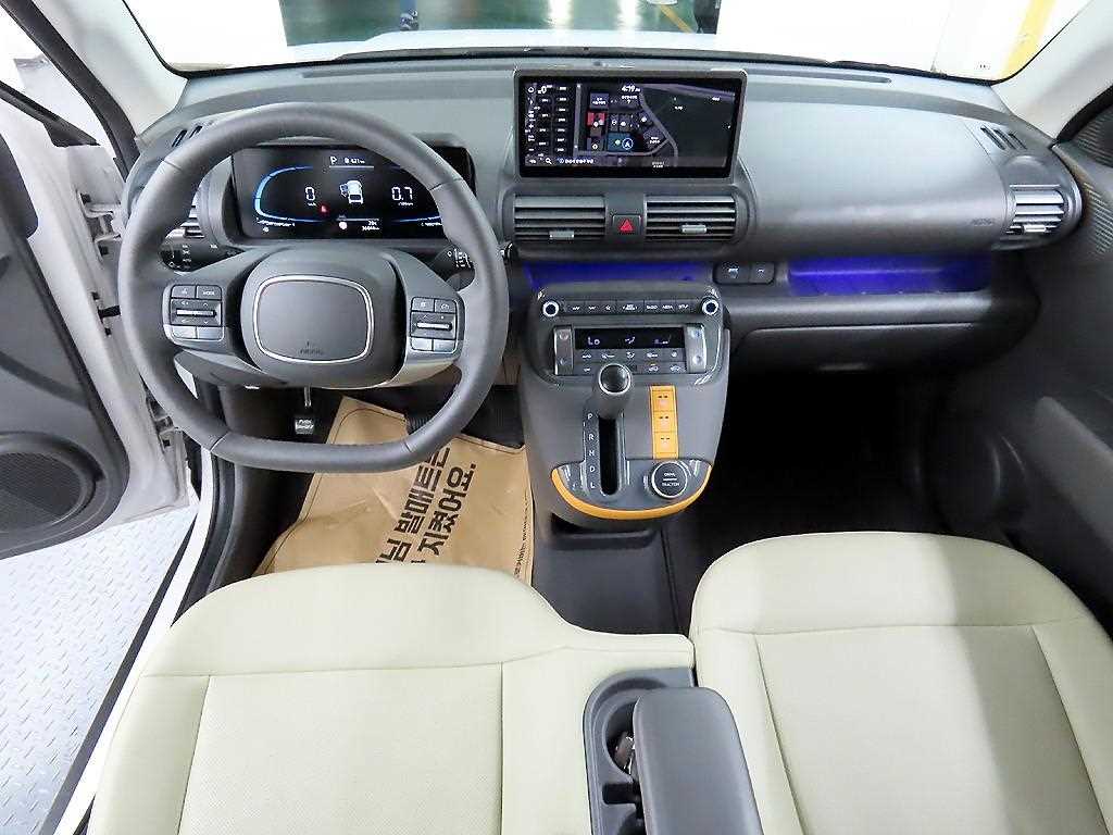 HYUNDAI Casper - Vista 7