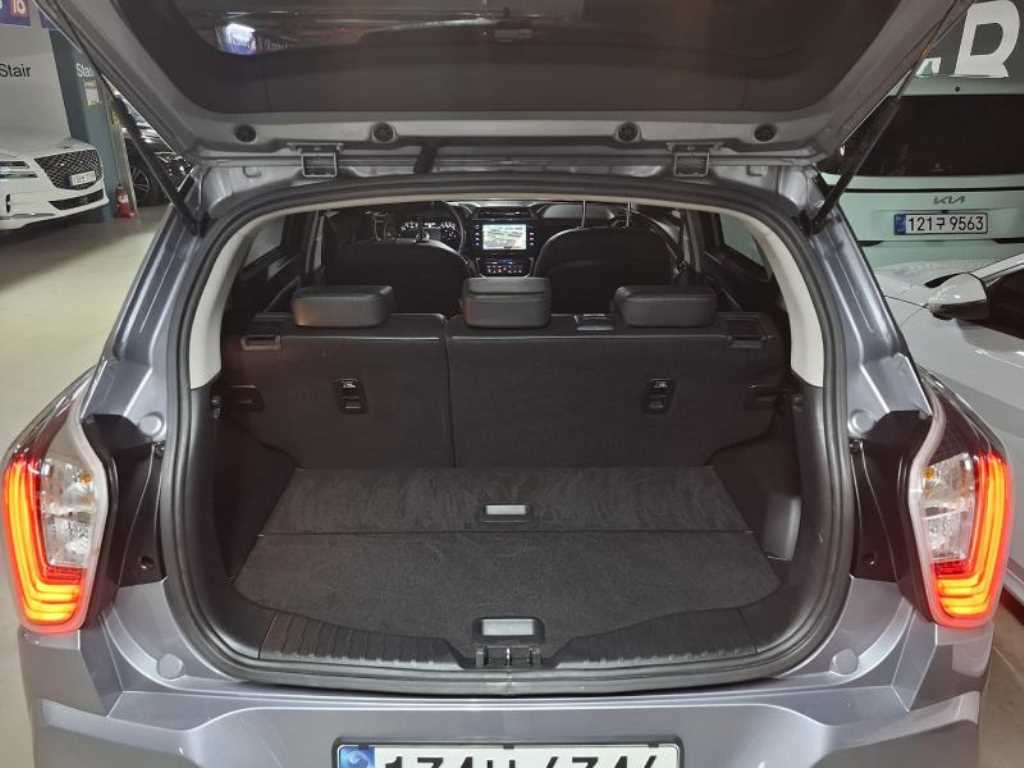 Ssangyong Tivoli 2024 Blanco - Importación desde Corea - HF Imports Iquique - Foto 17