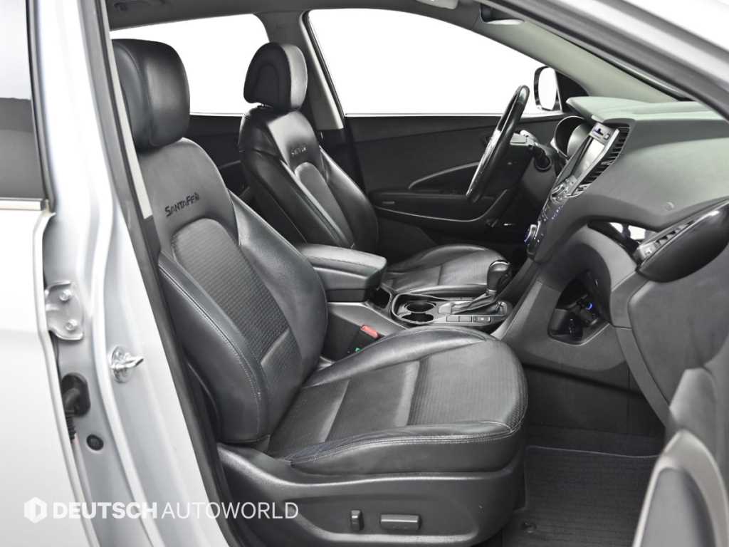 HYUNDAI Santa Fe - Vista 10