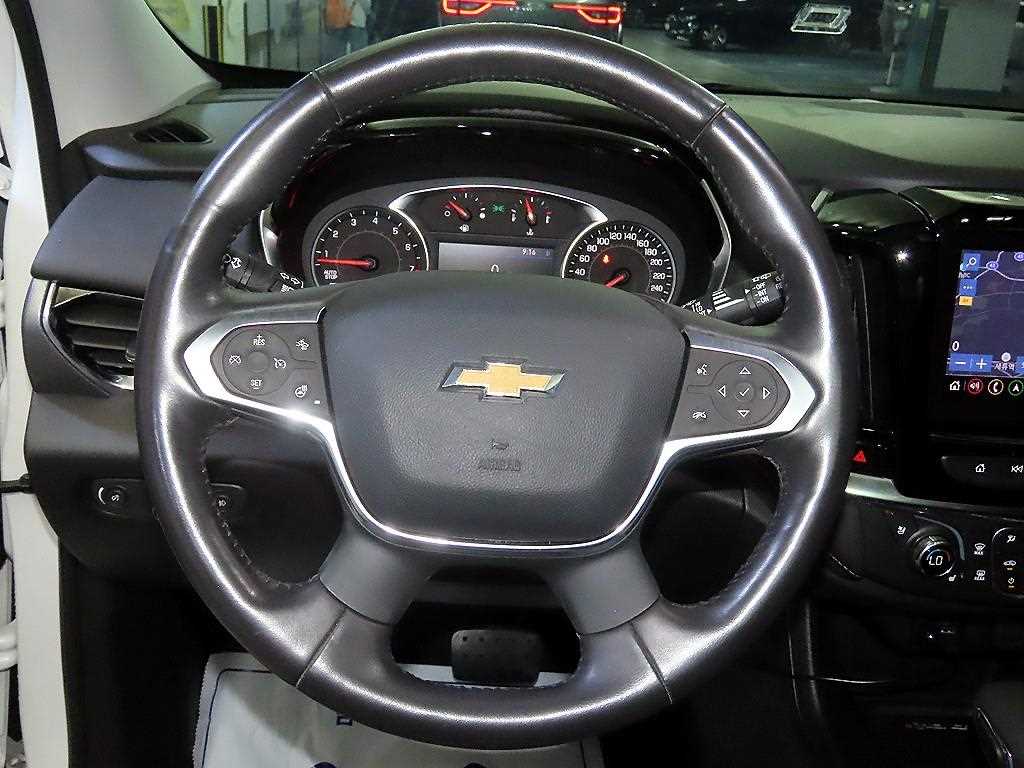 Chevrolet Travers - Vista 8