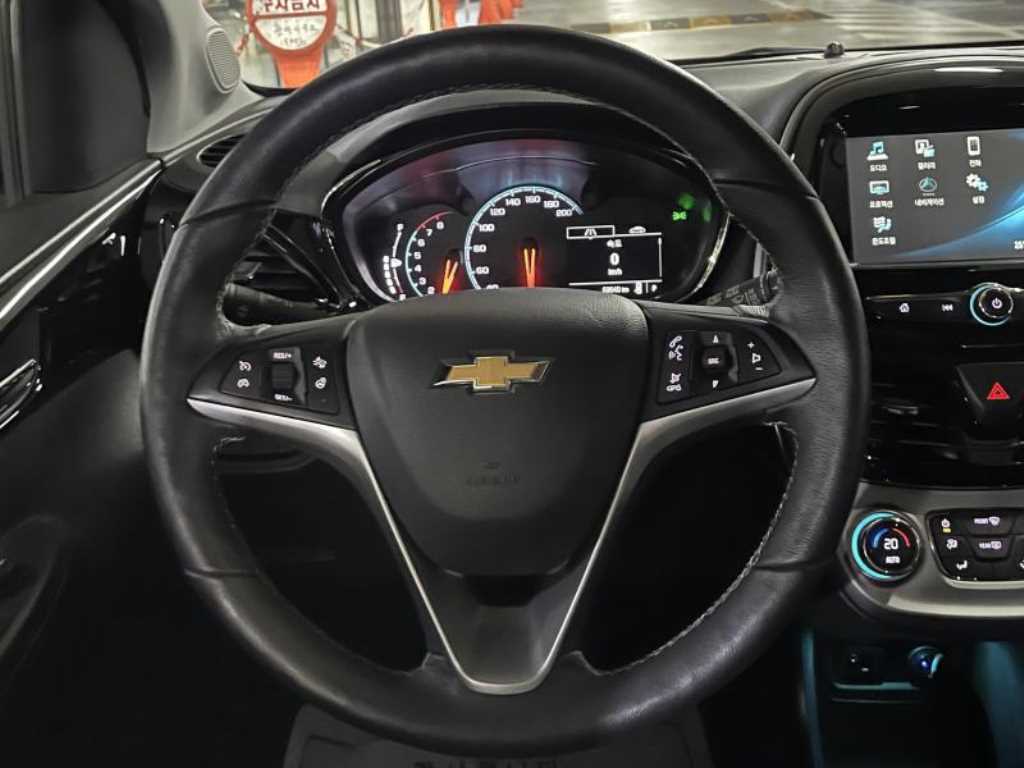 Chevrolet Spark - Vista 10