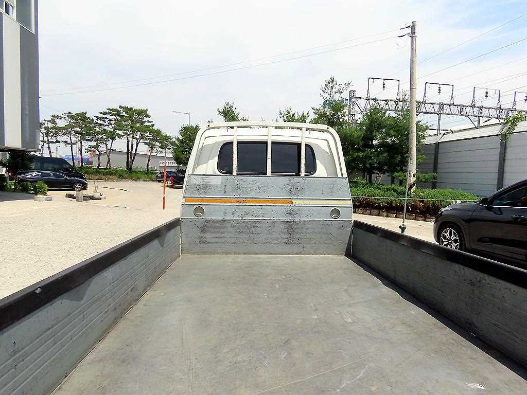 Small Truck Cargo (small) - Vista 5