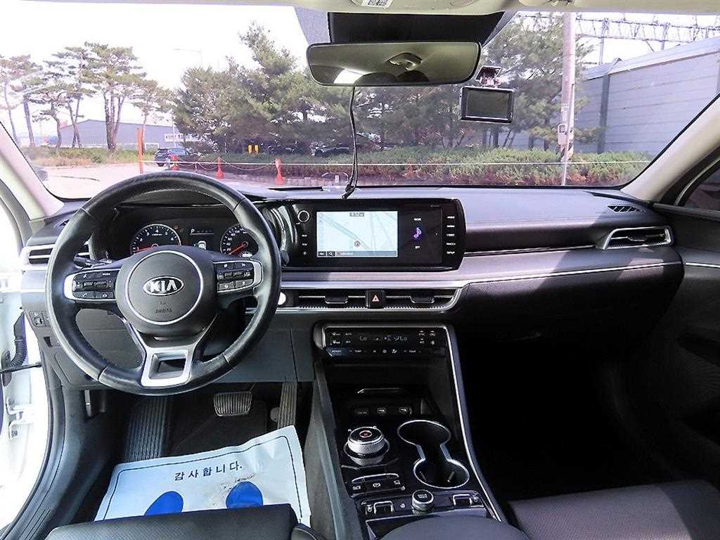 KIA K5 - Vista 7