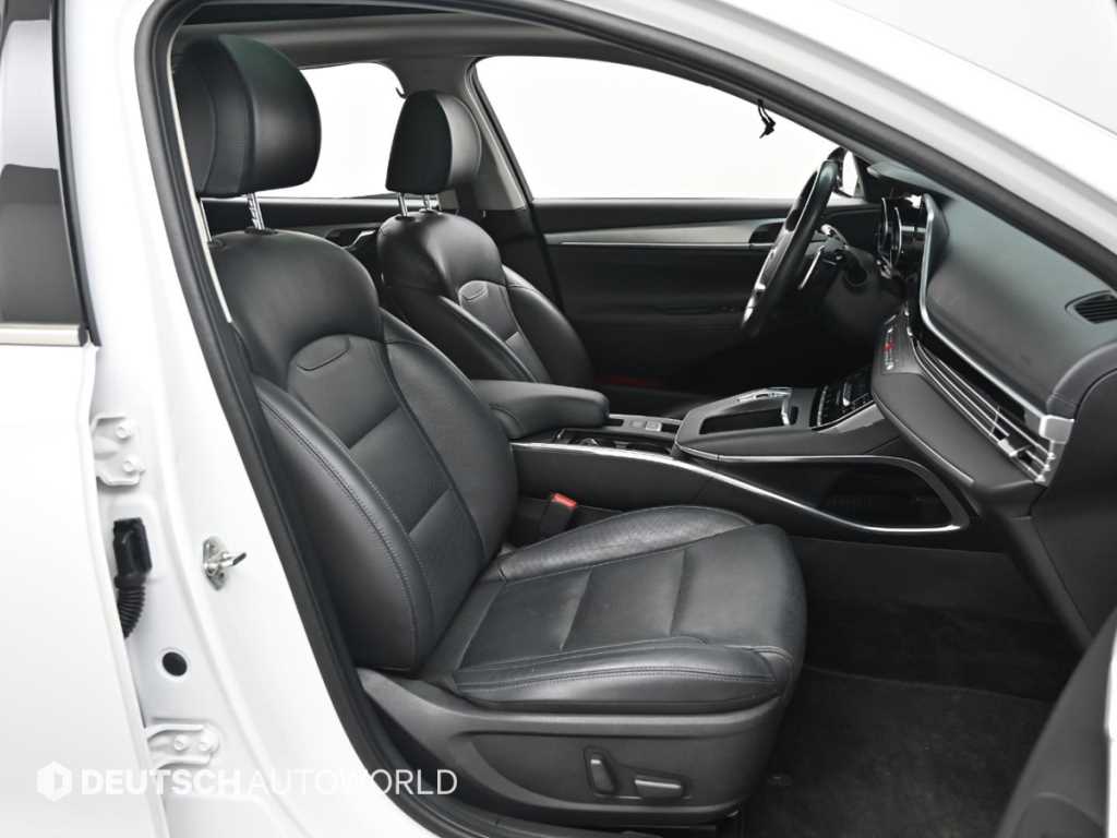 HYUNDAI Grandeur - Vista 10