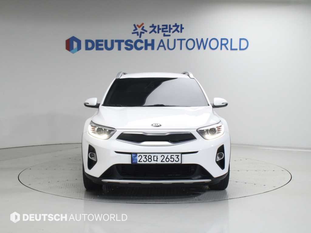 KIA Stonic - Vista 3