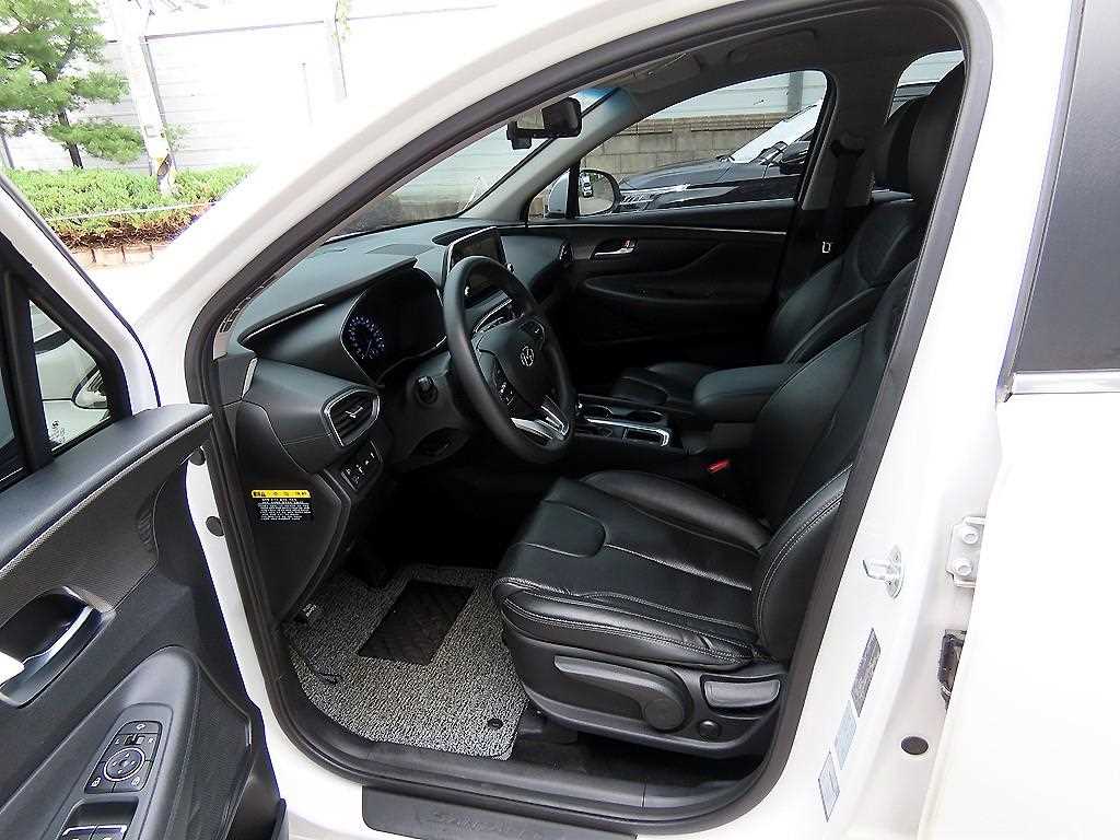 HYUNDAI Santa Fe - Vista 5