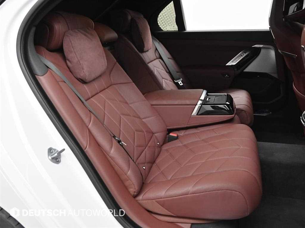 BMW 7 Series - Vista 12