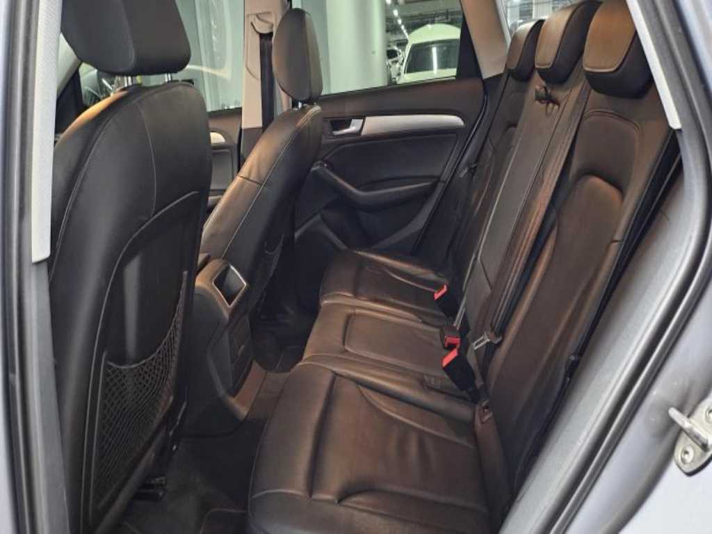 Audi Q5 - Vista 9