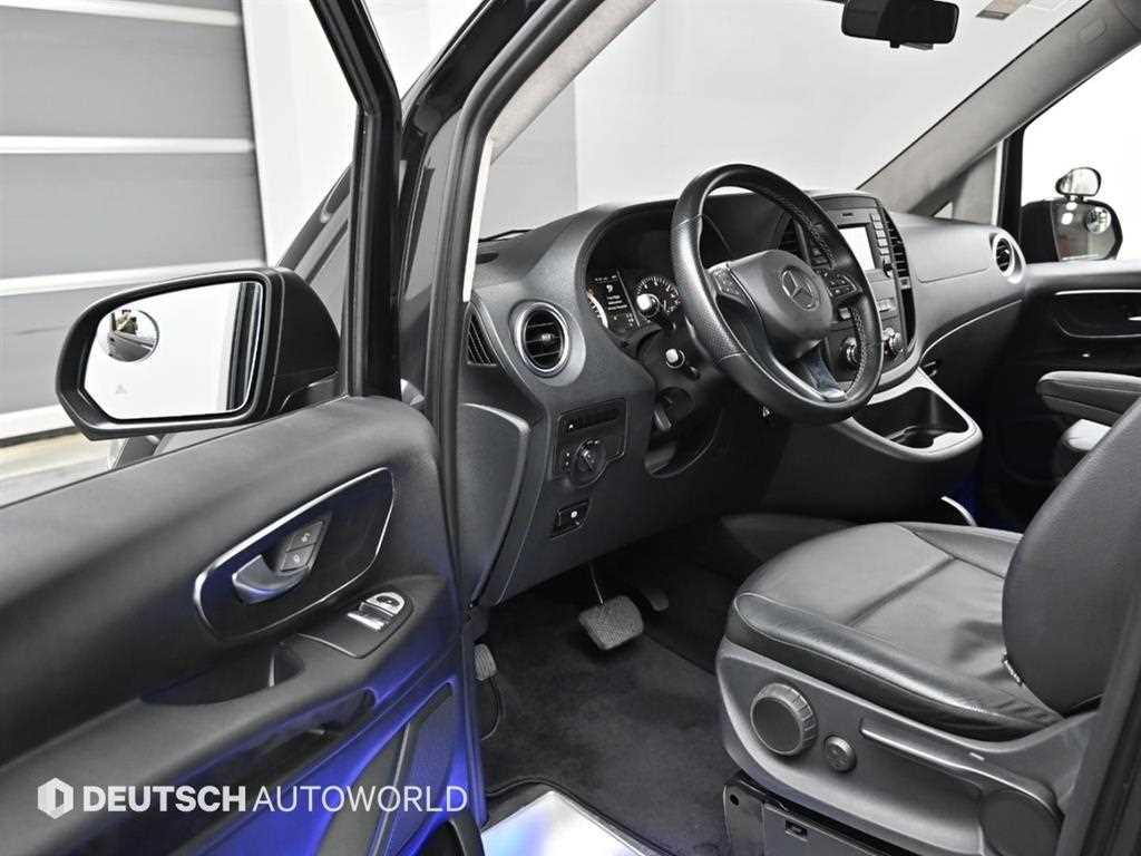 Mercedes Benz V Class - Vista 11