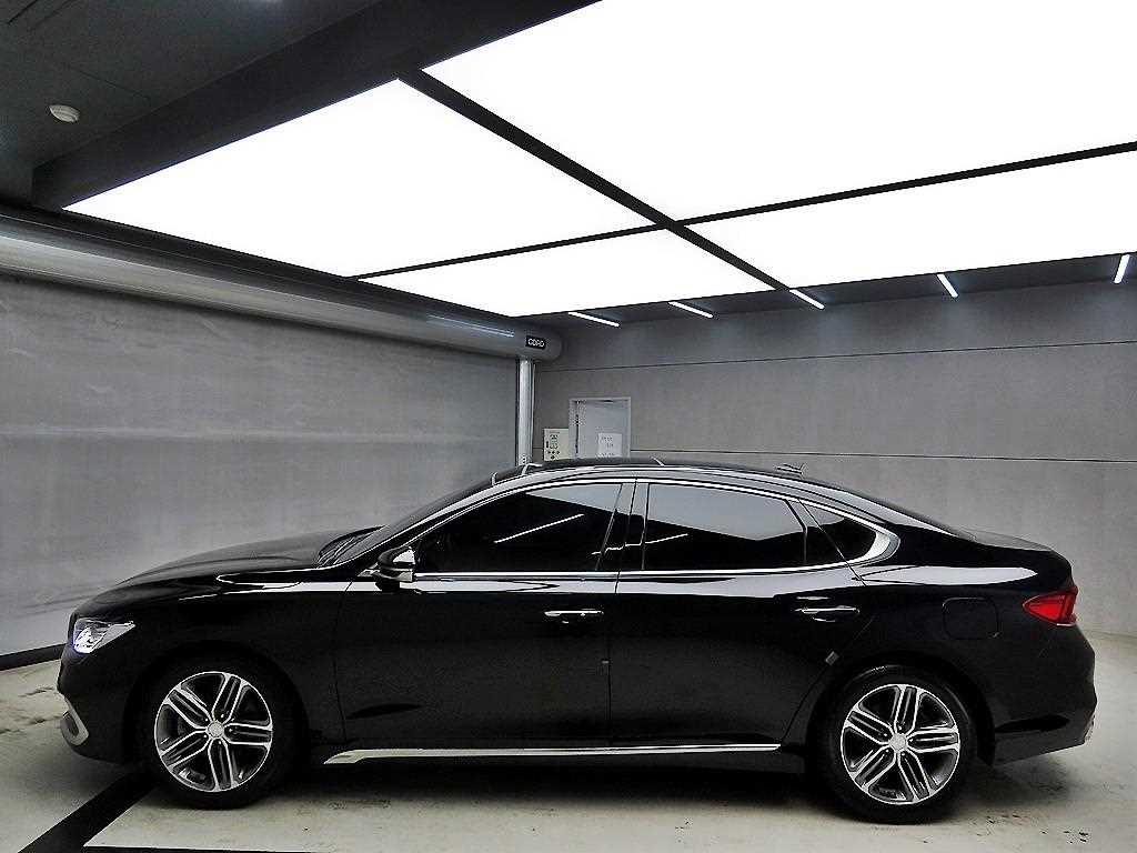 HYUNDAI Grandeur - Vista 4