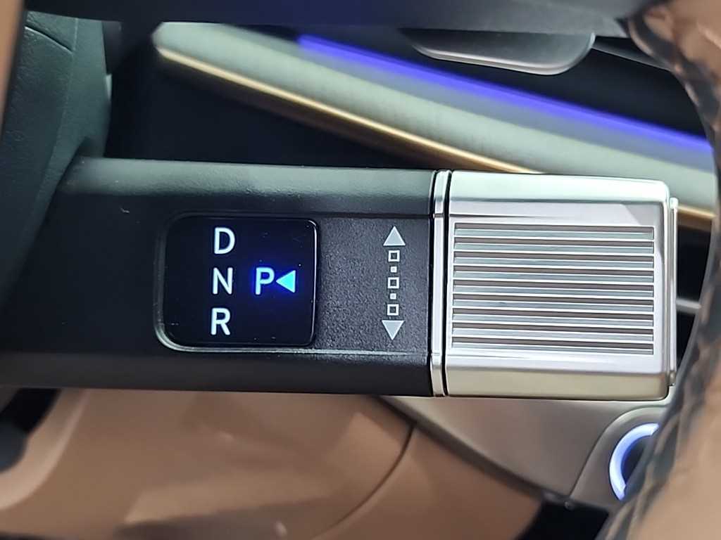 HYUNDAI Grandeur - Vista 8