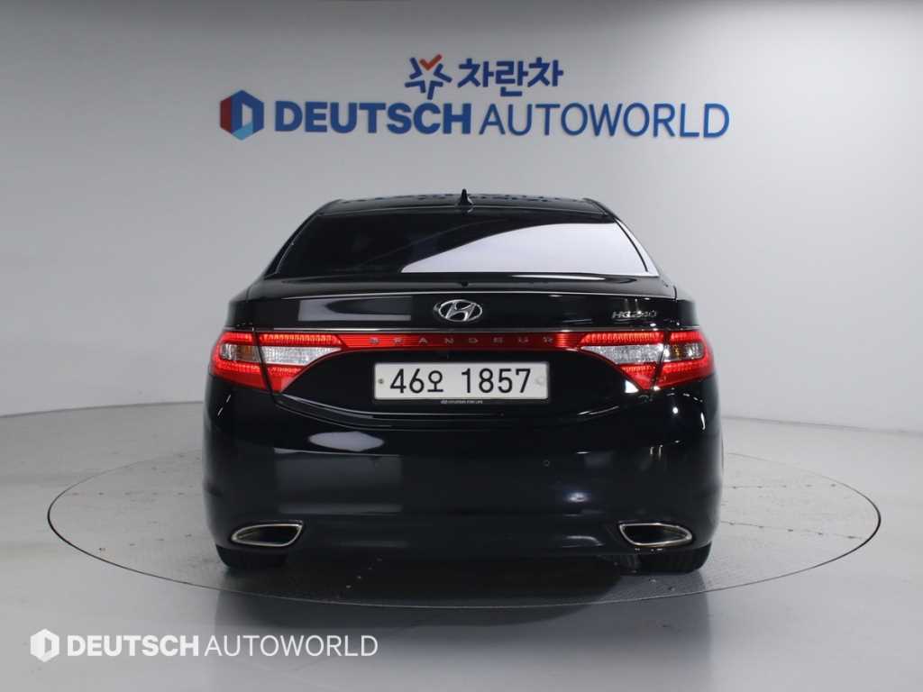 HYUNDAI Grandeur - Vista 4