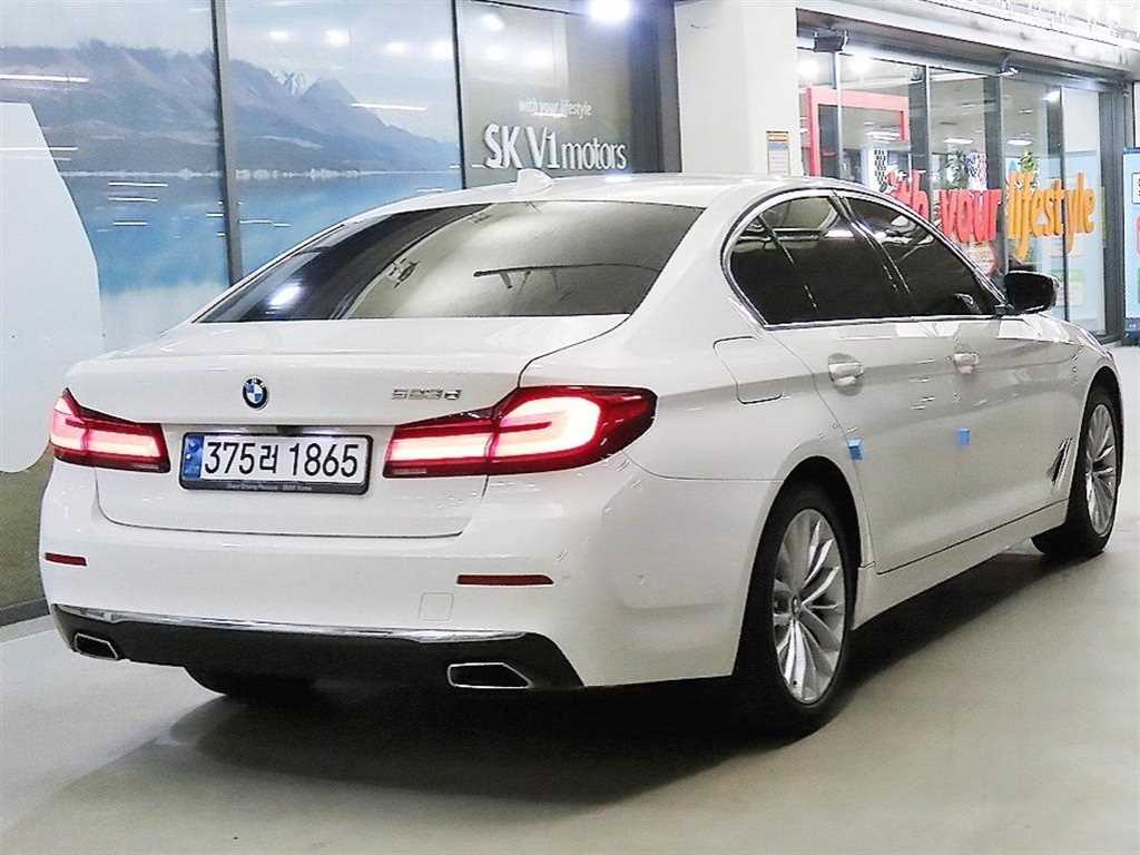 BMW 5 Series - Vista 4