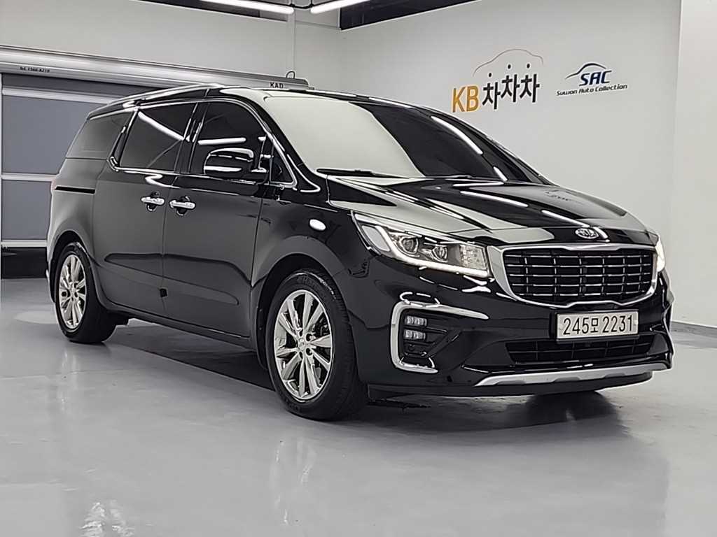 KIA Carnival - Vista 4
