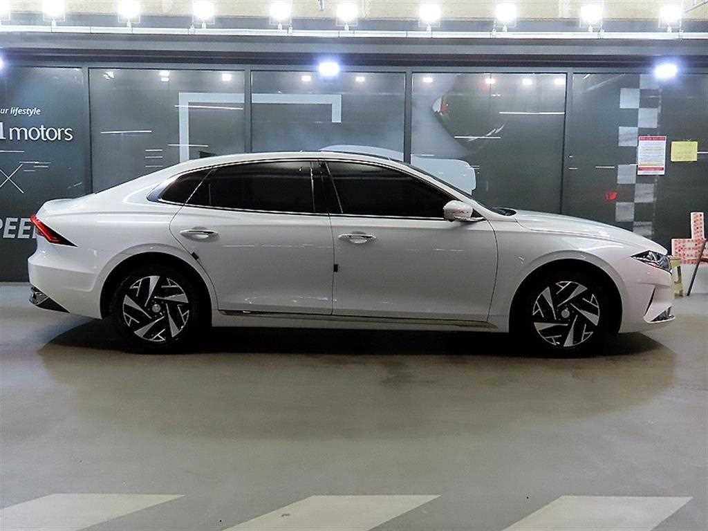HYUNDAI Grandeur - Vista 3