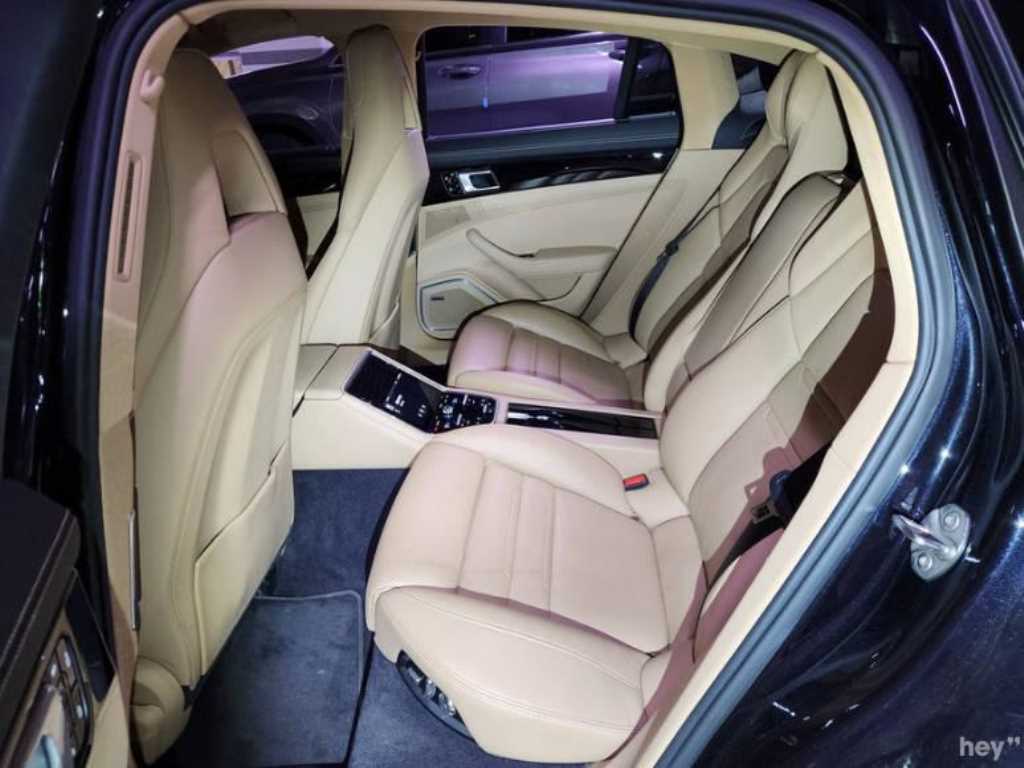 Porsche Panamera - Vista 6