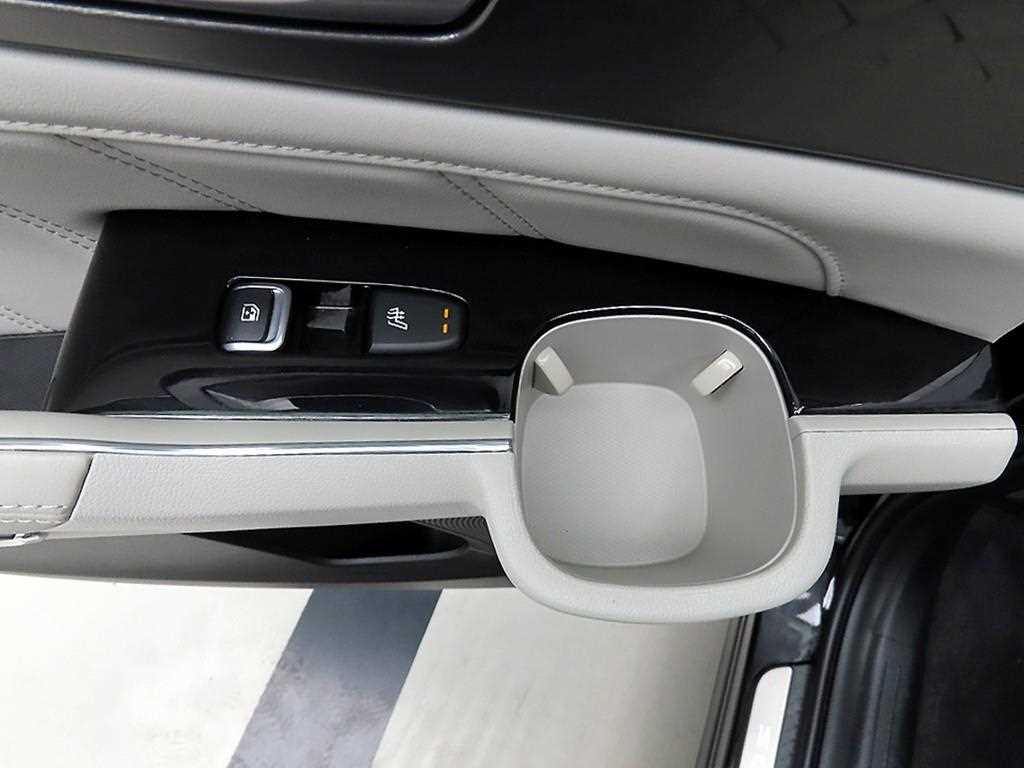KIA Sorento - Vista 12