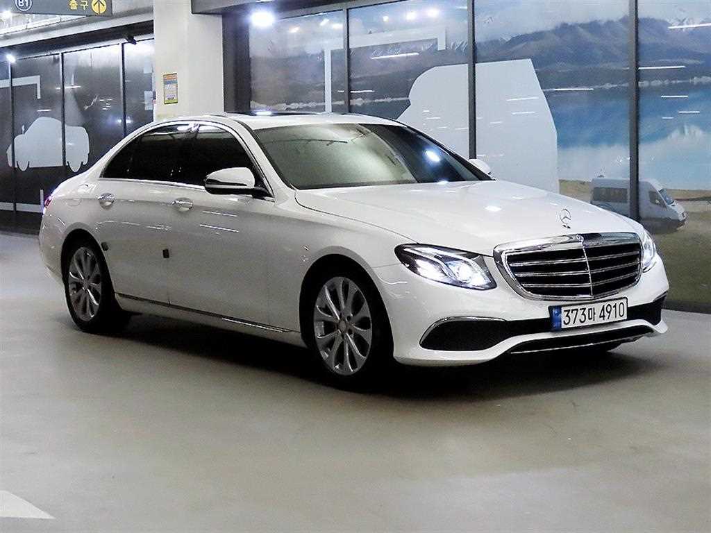 Mercedes Benz E class 2017 Blanco - Importación desde Corea - HF Imports Iquique - Foto 1