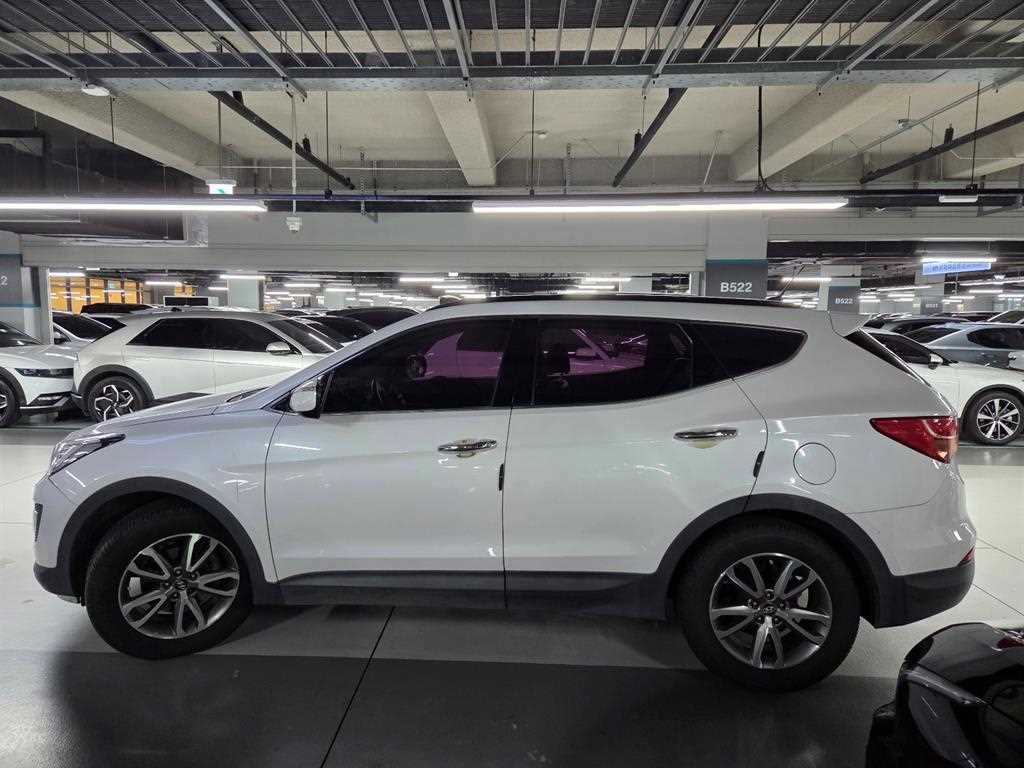 HYUNDAI Santa Fe - Vista 2