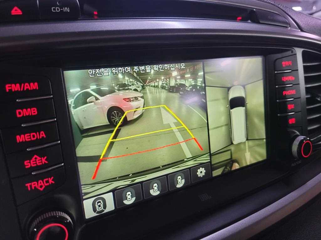 KIA Sorento - Vista 11