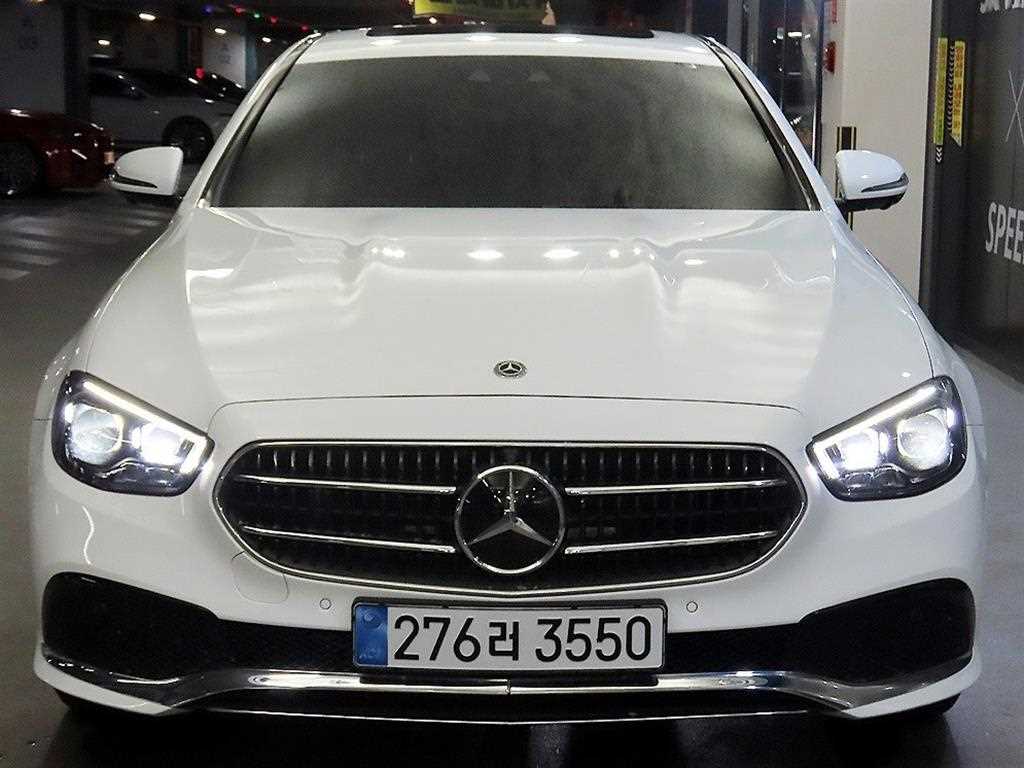 Mercedes Benz E class - Vista 2