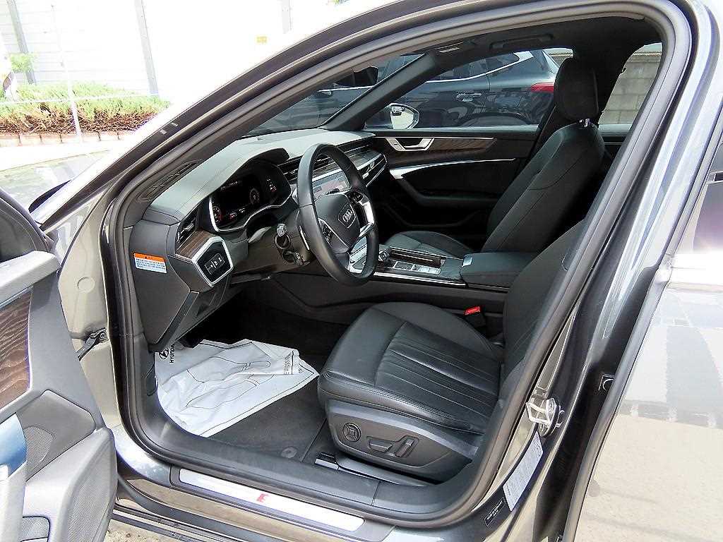 Audi A6 - Vista 5
