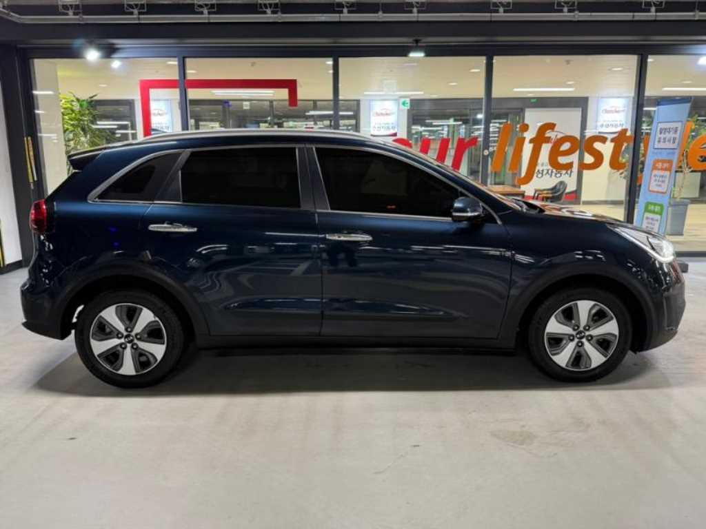 KIA Niro - Vista 3
