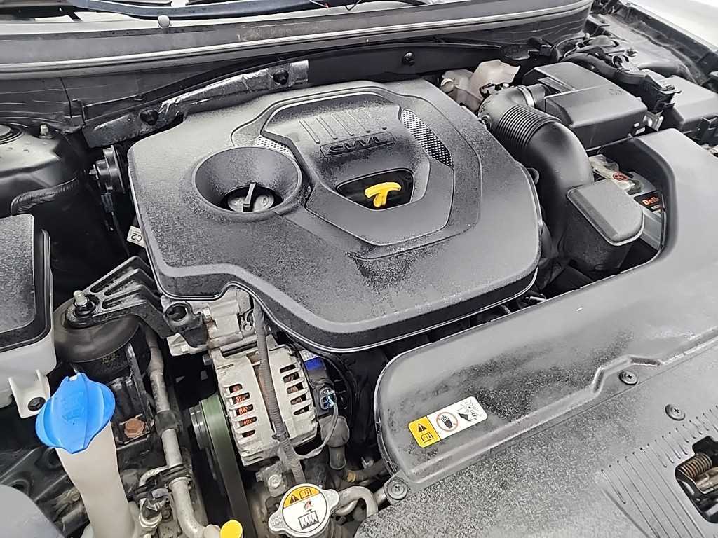 HYUNDAI Sonata - Vista 5
