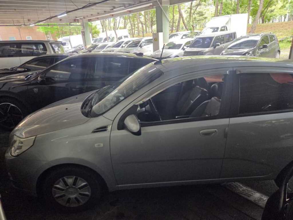 DAEWOO Gentra - Vista 3