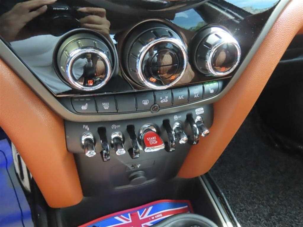 Mini Countryman - Vista 7