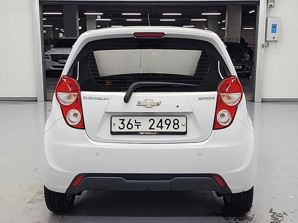 Chevrolet Spark - Vista 3