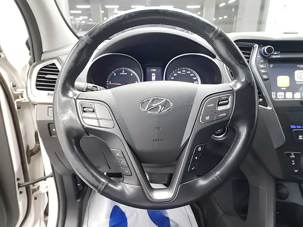 HYUNDAI Santa Fe - Vista 11