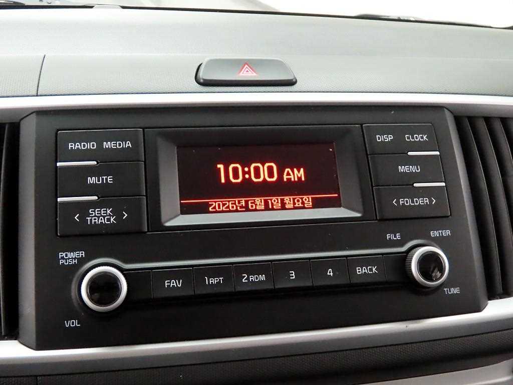 KIA Ray - Vista 10