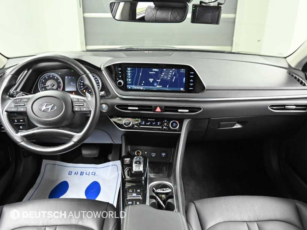 HYUNDAI Sonata - Vista 7