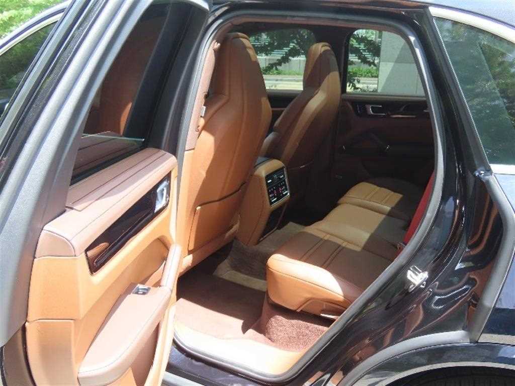 Porsche Cayenne 2021 Negro - Importación desde Corea - HF Imports Iquique - Foto 13