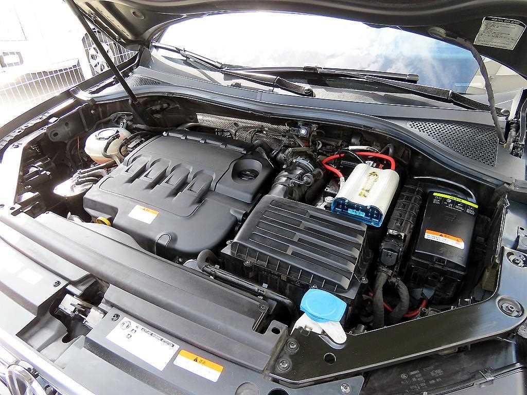 Volkswagen Tiguan 2020 Negro - Importación desde Corea - HF Imports Iquique - Foto 19