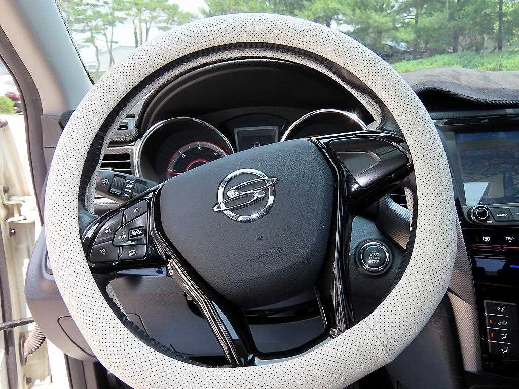 Ssangyong Tivoli - Vista 8