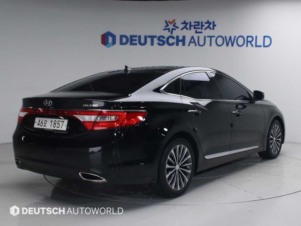 HYUNDAI Grandeur - Vista 2