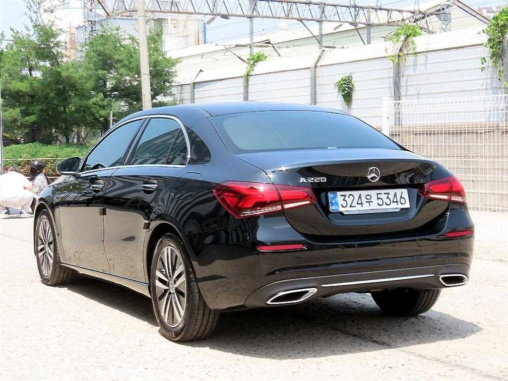 Mercedes Benz A Class - Vista 3