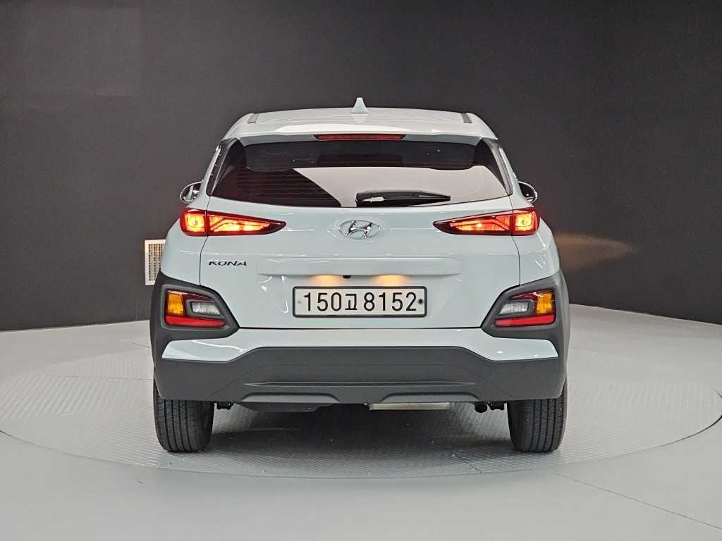 HYUNDAI Kona - Vista 3