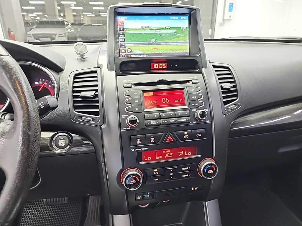 KIA Sorento - Vista 10
