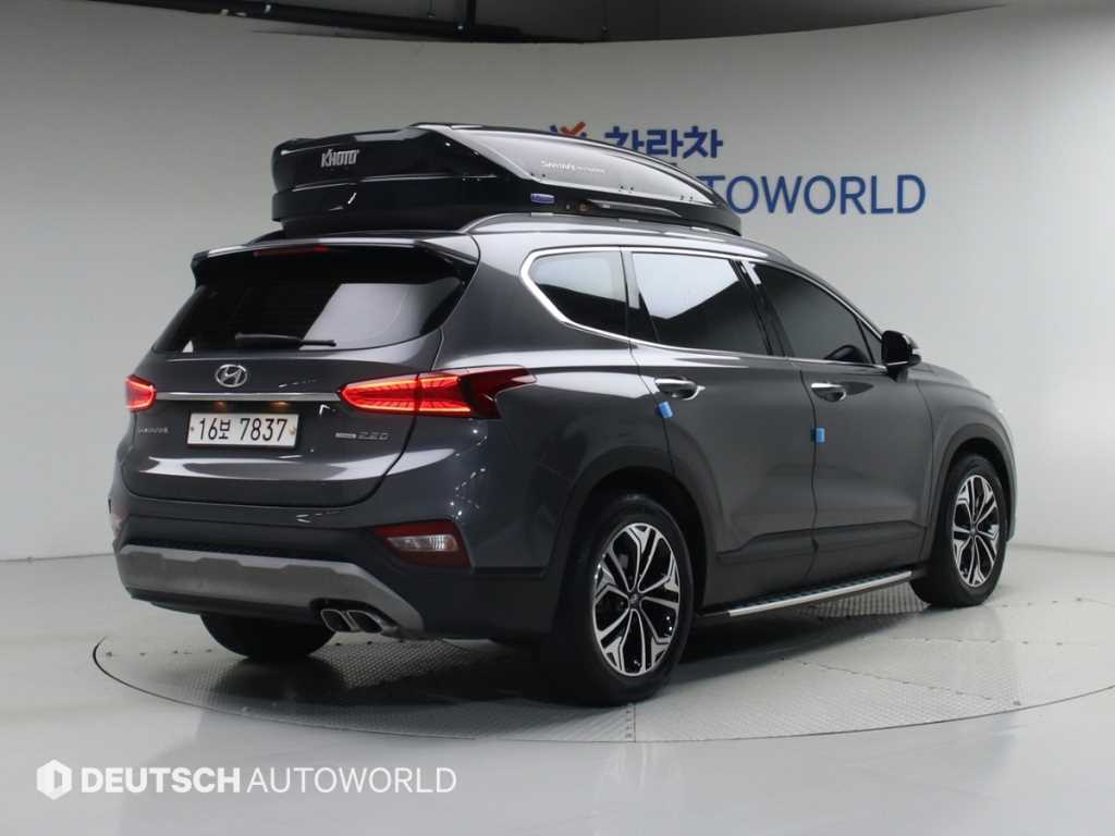 HYUNDAI Santa Fe - Vista 2