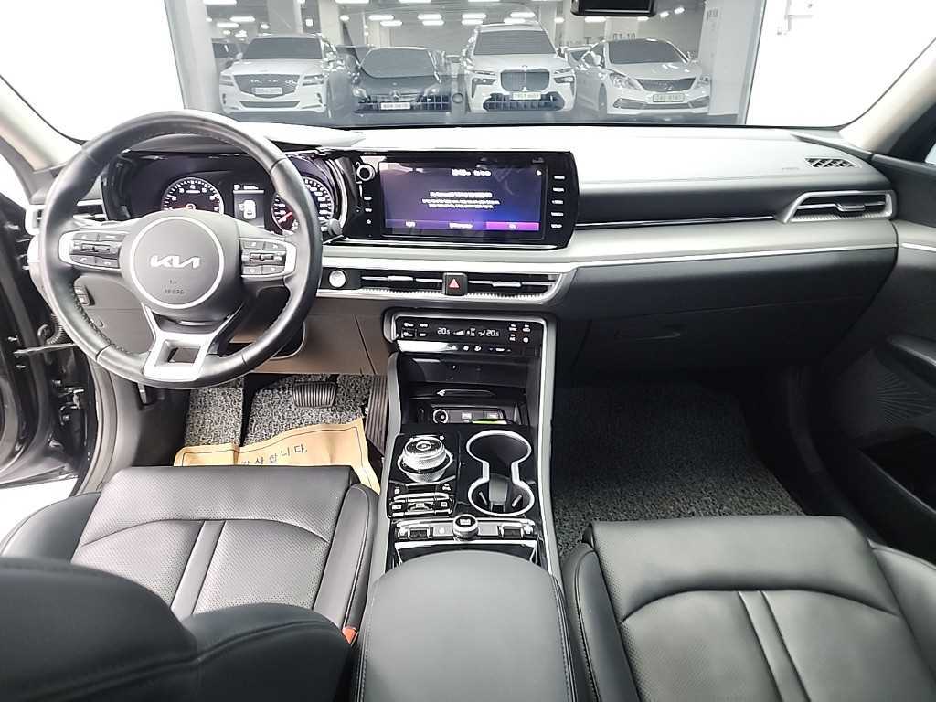KIA K5 - Vista 7