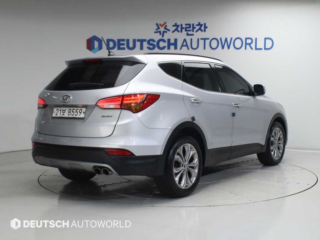 HYUNDAI Santa Fe - Vista 2