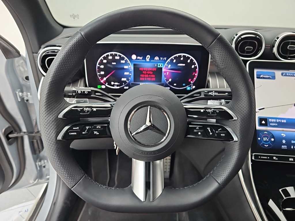 Mercedes Benz GLC Class - Vista 9
