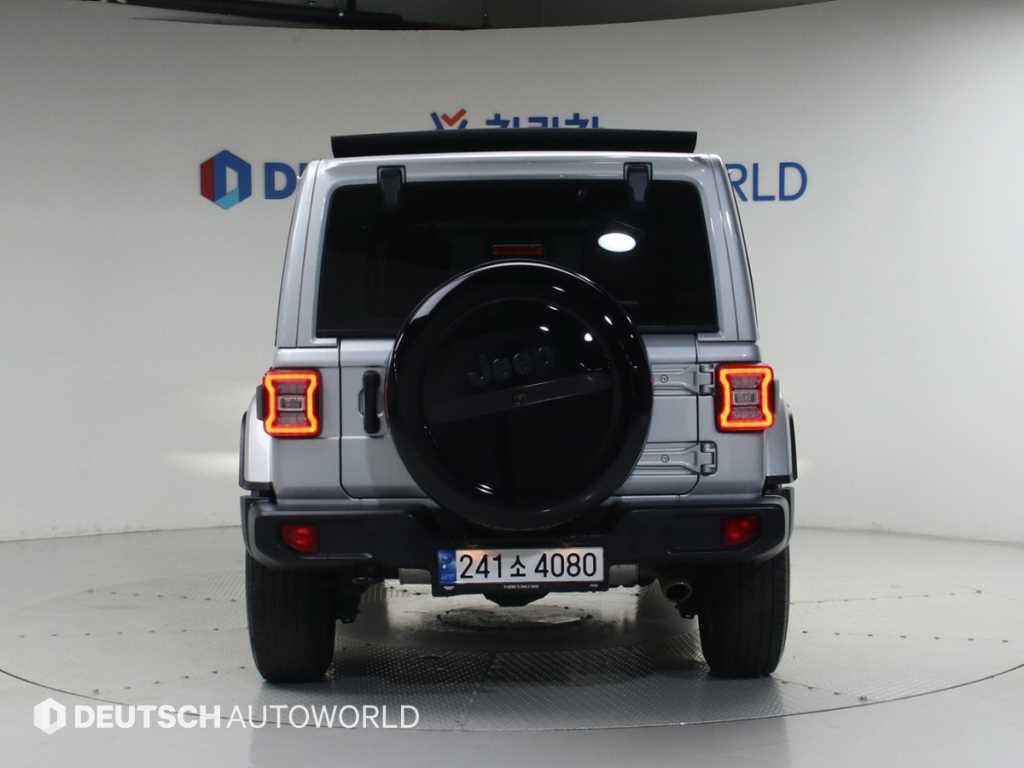 Jeep Wrangler - Vista 4