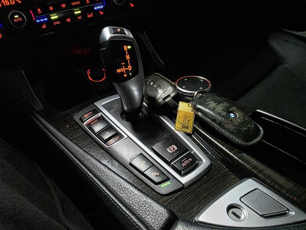 BMW 5 Series - Vista 10