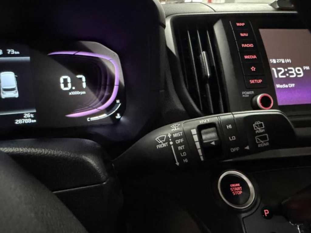 KIA Ray 2023 Negro - Importación desde Corea - HF Imports Iquique - Foto 17
